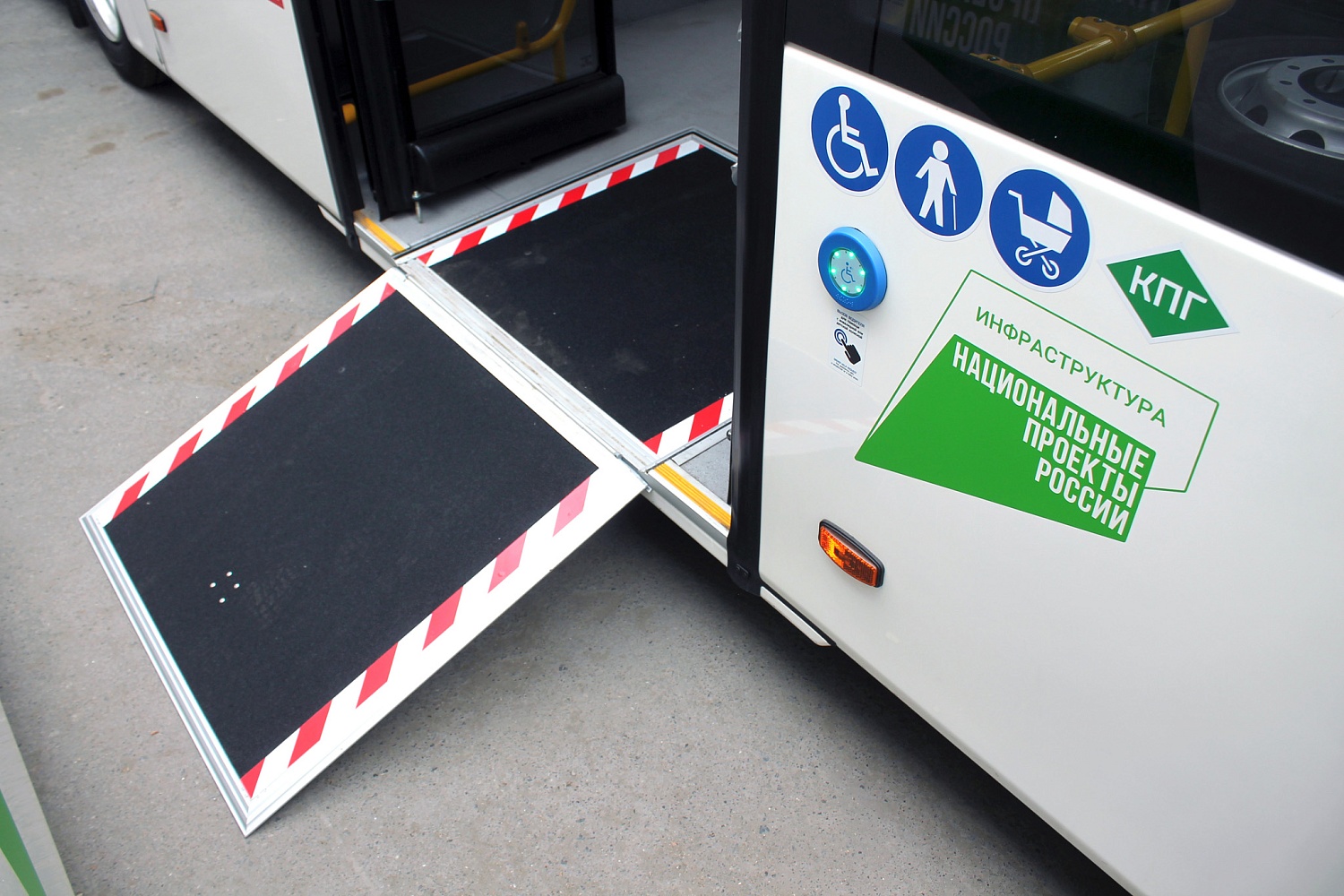 "Тюменнефтеспецтранс" поставил 15 автобусов НЕФАЗ-5299-0000030-57 в "Тобольское ПАТП"